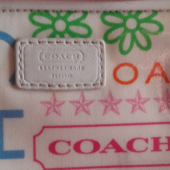 Coach Multicolor White Graphic Wristlet Y2K - Picture 2 of 7